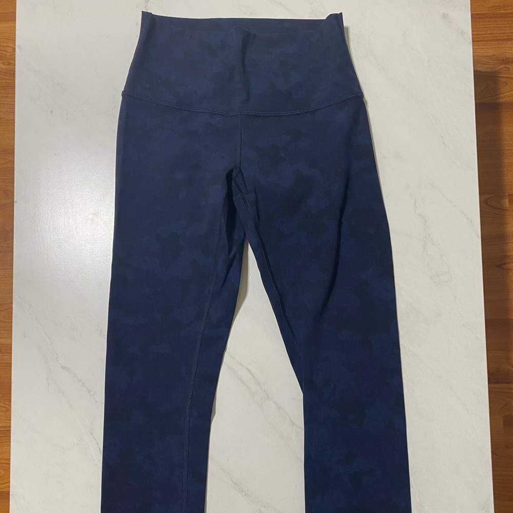 Lululemon Capri Leggins Size 4